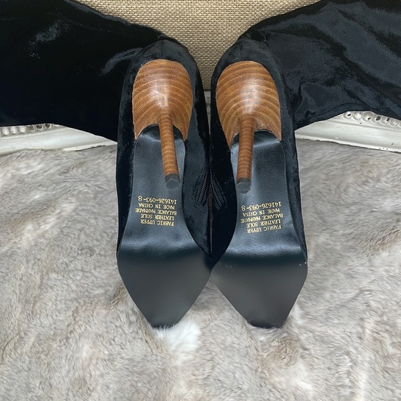 Colin Stuart for Victoria Secret•Black Suede•Midi Boots - Picture 7 of 9